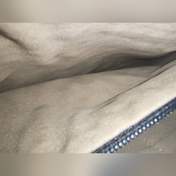 Brahmin Honor Collection Sleek Black Croc Embossed Shoulder Bag - Picture 13 of 16